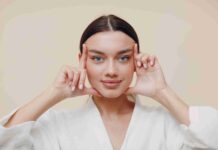 Exercices faciaux pour tonifier la peau