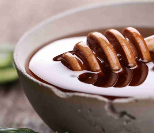 Les bienfaits du miel dans les soins de la peau